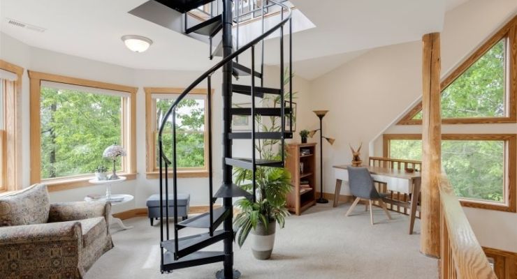 Pickens STAYGVL living room