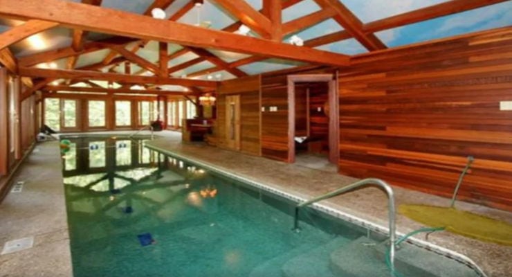 Vacation rental in Missouri with indoor, private pool
