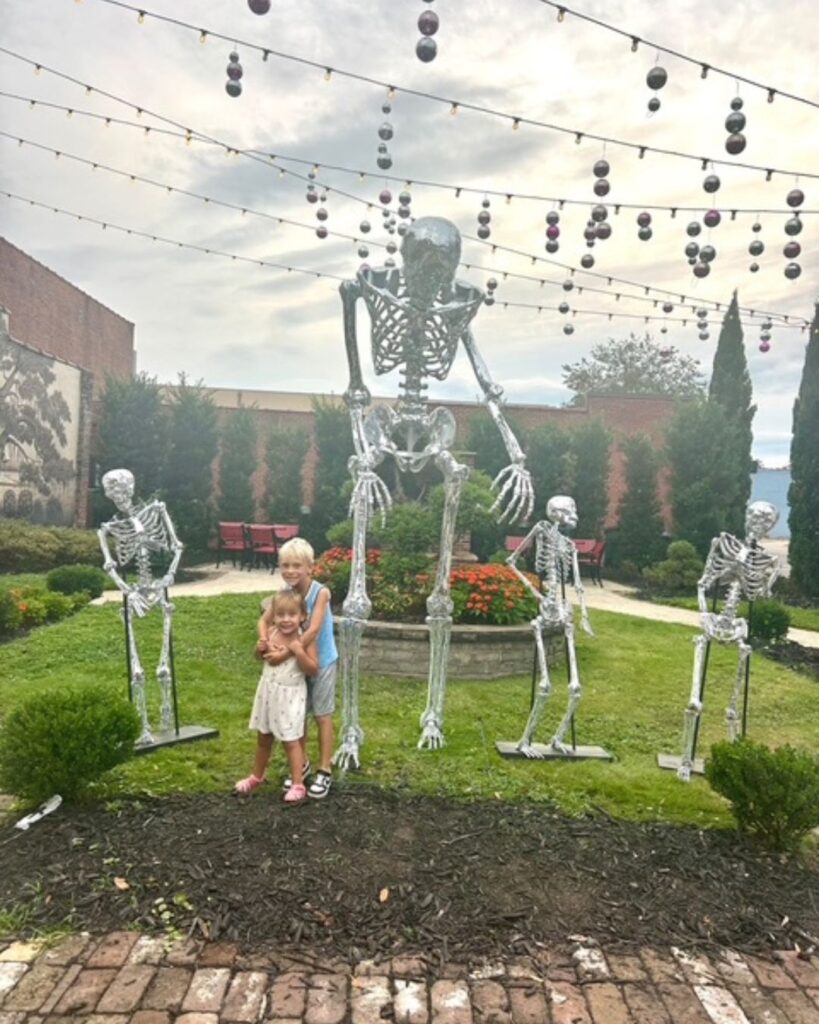 Fun Halloween displays in Halloween Town Conway SC