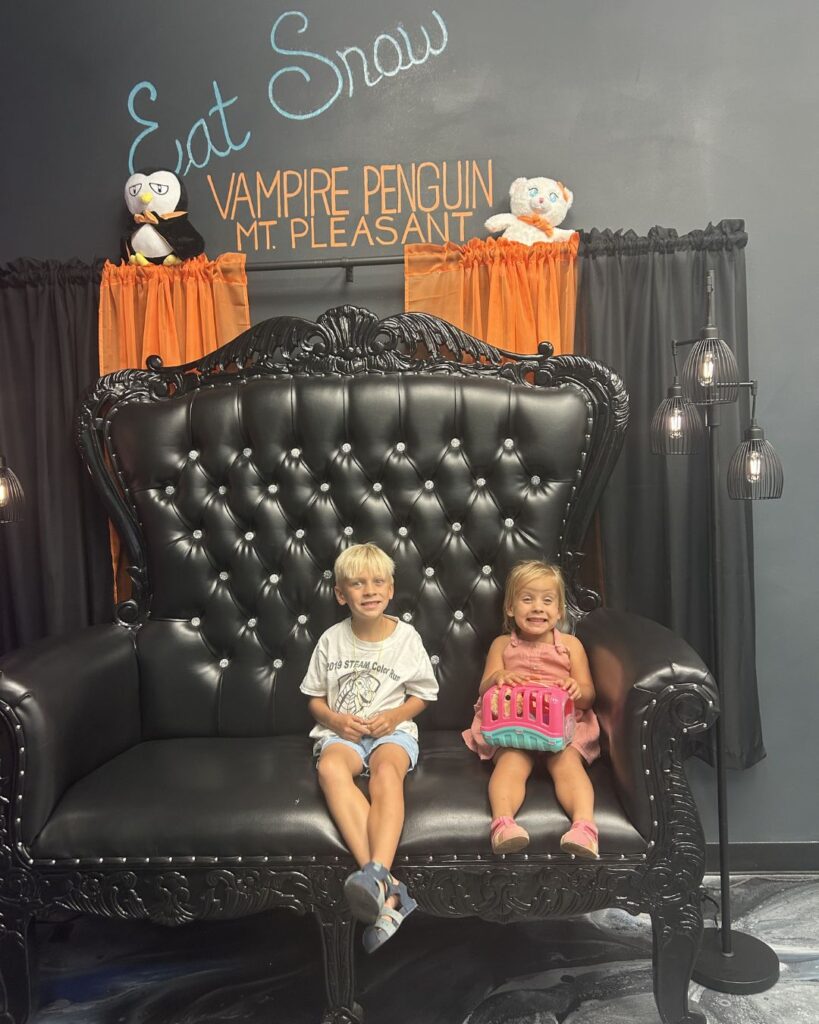 Vampire Penguin photo spot
